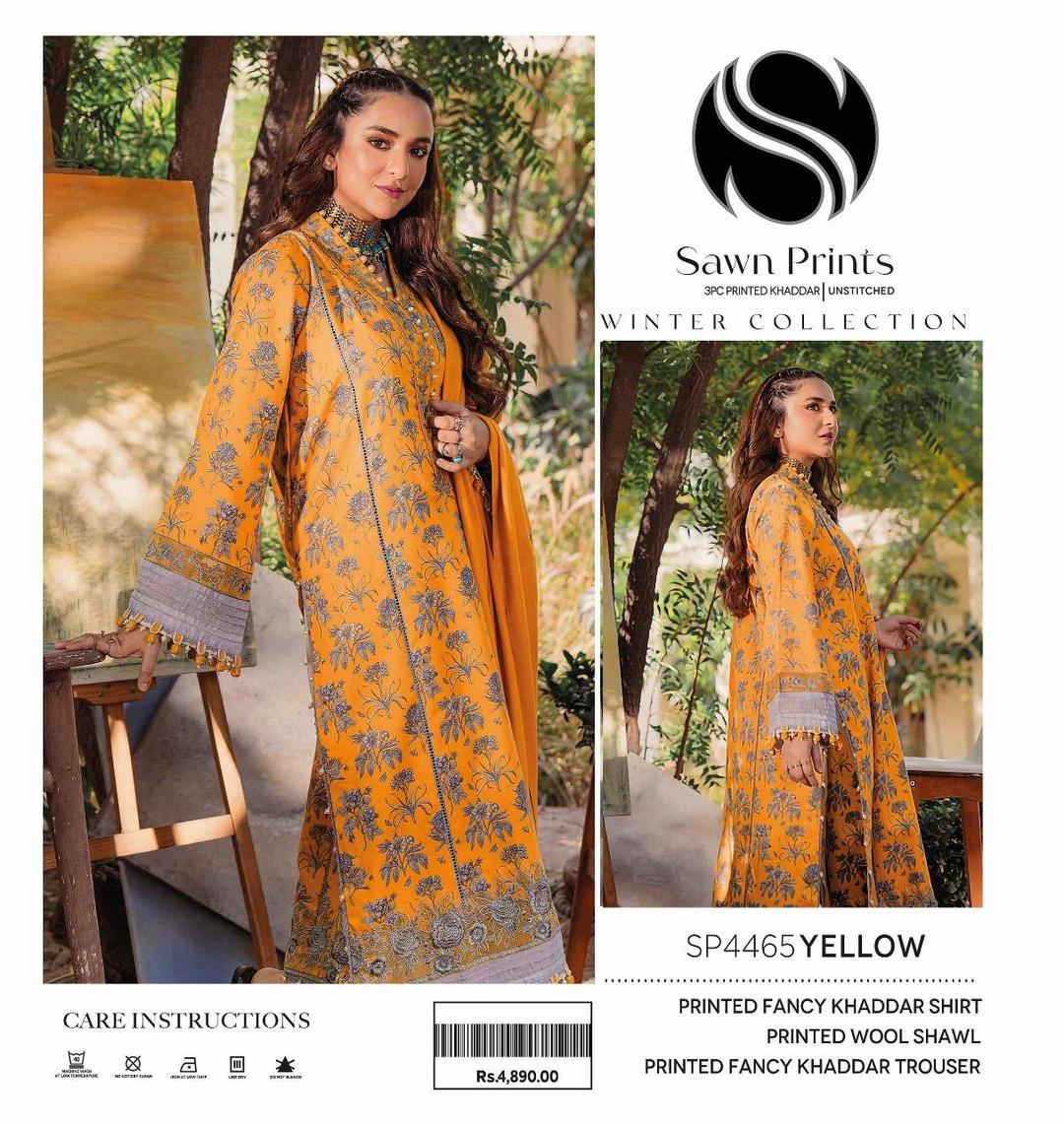 3 Pcs Women's Unstitched Khaddar Printed Suit