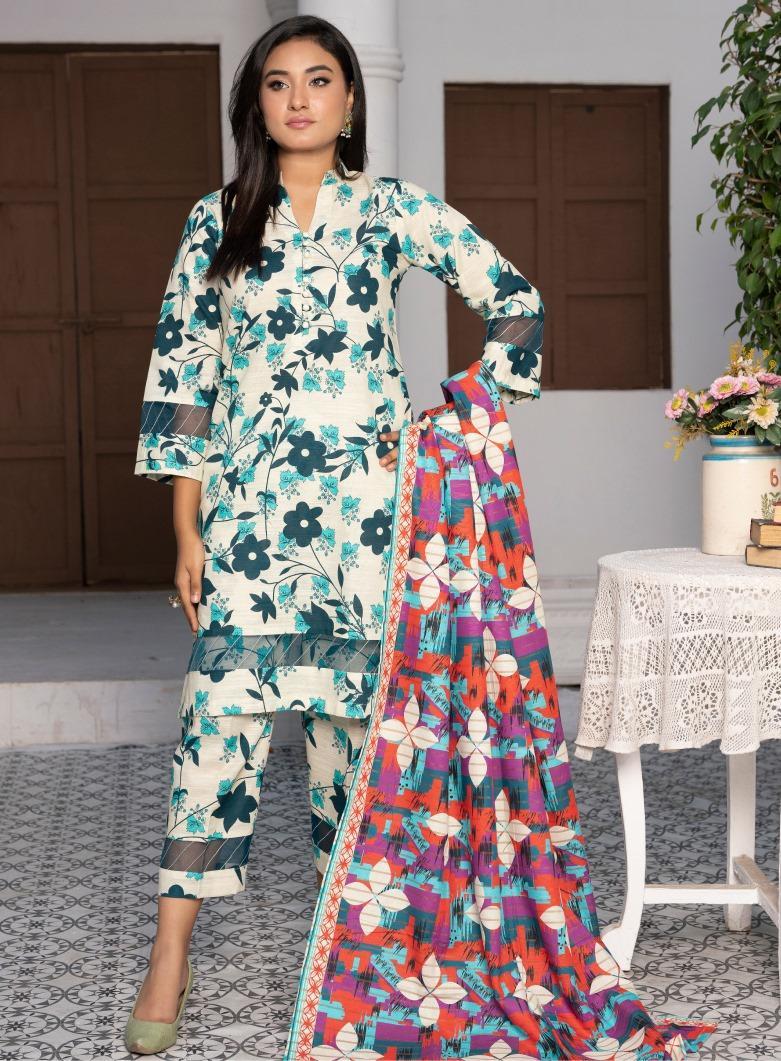 3 Pcs Women's Unstitched Khaddar Printed Suit
