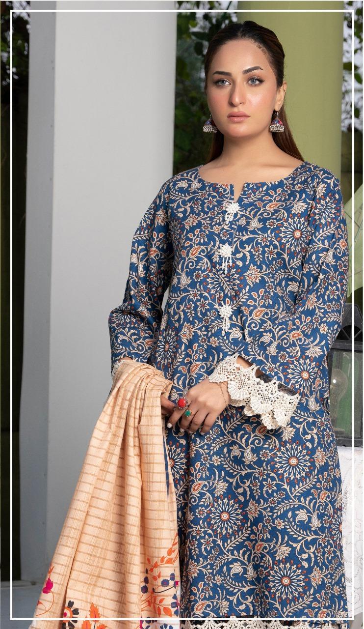3 Pcs Women's Unstitched Khaddar Printed Suit